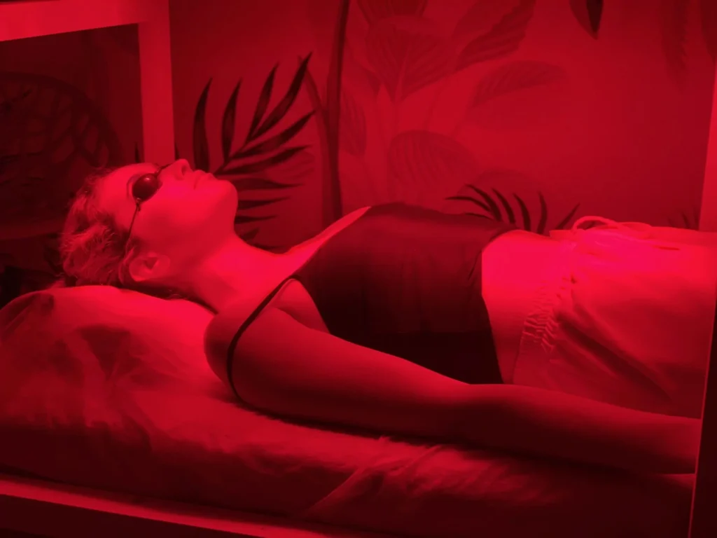 Inovi Fertility Red Light Therapy for Enhanced Egg Quality and Fertility